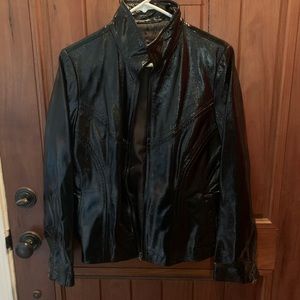 Nice faux patent leather Via Spiga  jacket.